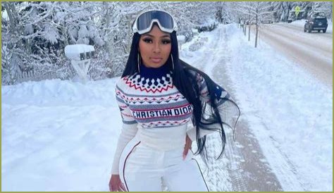 Yung Miami Net Worth [2022] Income, Salary, Facts, Career